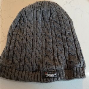 3M Thinsulate Gray Cable Knit Hat